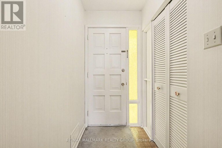 29636247/13-beaumaris-drive/bruce-farmgraham-parkqualicumbellands/ottawa/ontario/K2H7K1_4