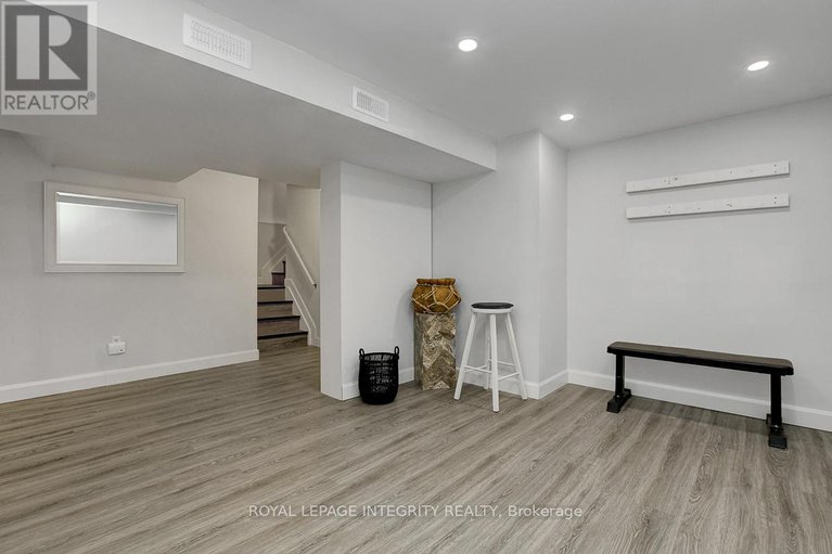 29428568/3-palomino-drive/bridlewood/ottawa/ontario/K2M1L9_34