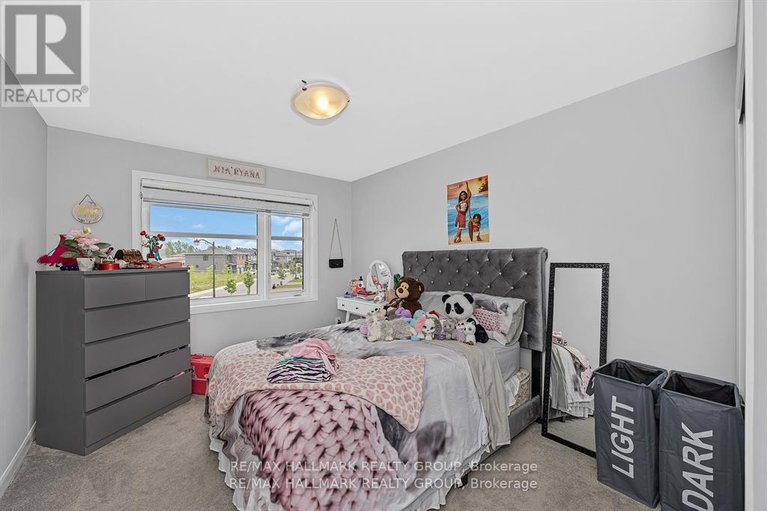 28589386/568-prominence-way/avalon-east/ottawa/ontario/K4A5K9_24