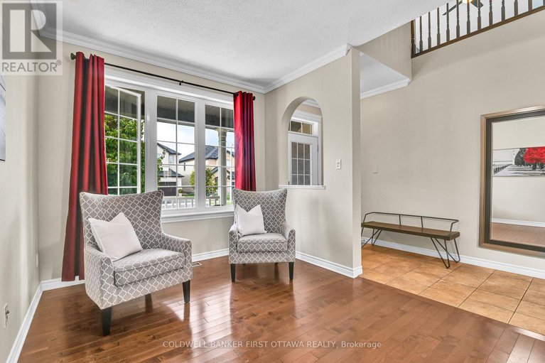 29066355/1878-montmere-avenue/notting-hillsummerside/ottawa/ontario/K4A0L7_4