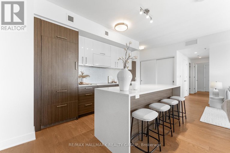 28912449/1807-428-sparks-street/ottawa-centre/ottawa/ontario/K1R0B3_19