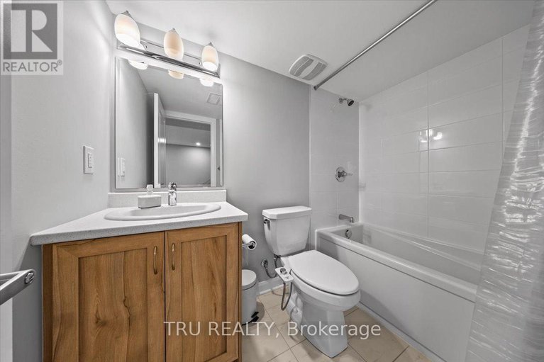 28658323/618-galarneau-way/morgans-grantsouth-march/ottawa/ontario/K2W0M1_34
