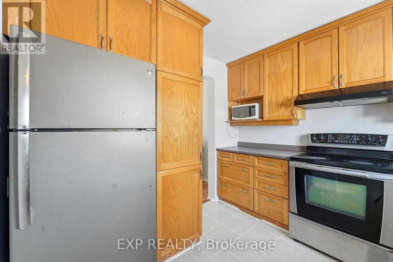 29366242/78-36-barrow-crescent/katimavik/ottawa/ontario/K2L2K1_9