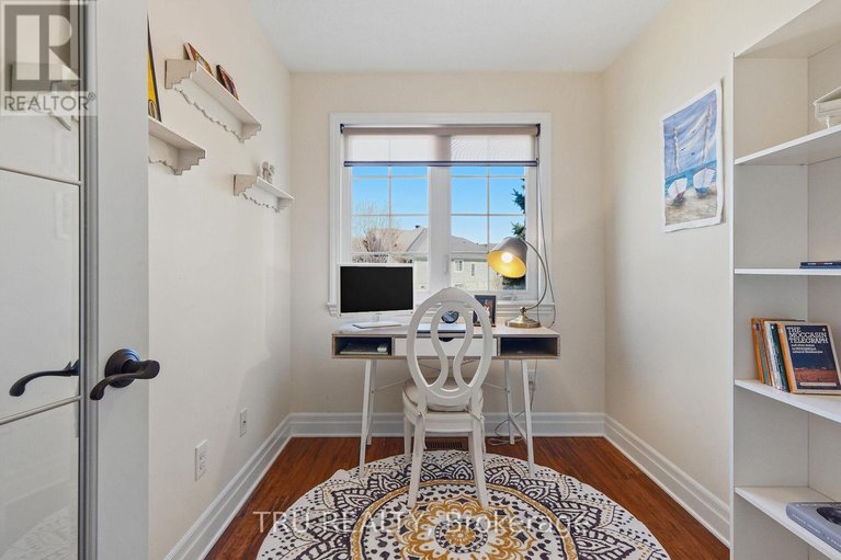 29642726/380-blackleaf-drive/stonebridge/ottawa/ontario/K2J5S5_29