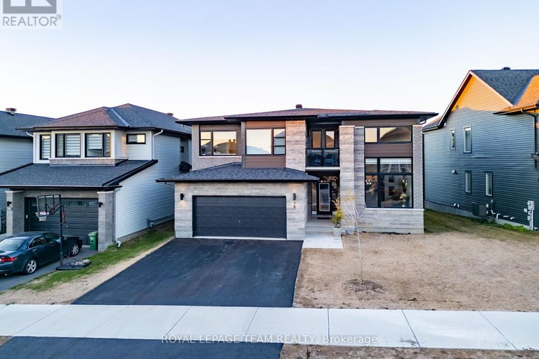 29042770/28-dun-skipper-drive/blossom-parkkemp-parkfindlay-creek/ottawa/ontario/K1X0J3_1