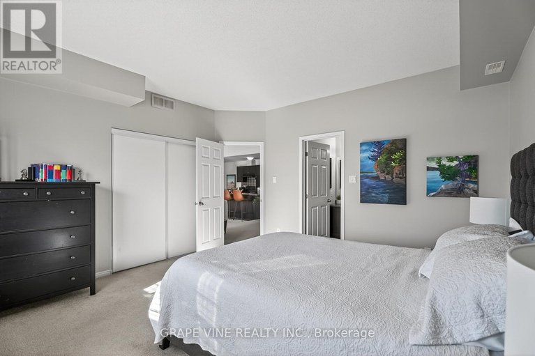 29585166/f-104-artesa-private/emerald-meadowstrailwest/ottawa/ontario/K2S0J8_27