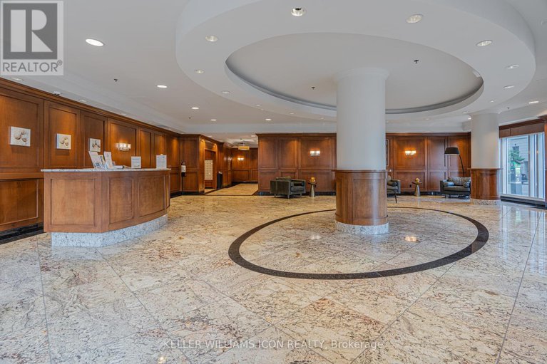 28671407/2209-195-besserer-street/sandy-hill/ottawa/ontario/K1N0B6_2