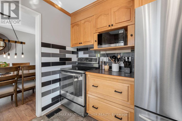 29001391/5298-hillcrest-drive/manotick-long-island-nicholls-island/ottawa/ontario/K4M1E6_13