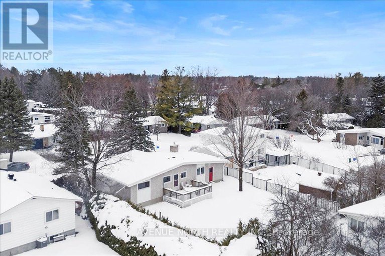 29292329/24-parkmount-crescent/sheahan-estatestrend-village/ottawa/ontario/K2H5T4_40