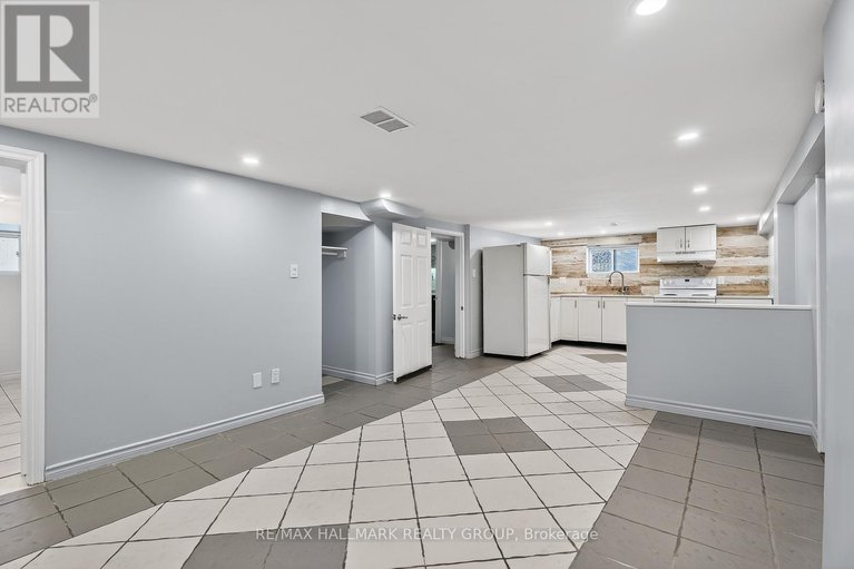 29249197/170-donald-street/overbrookcastle-heights/ottawa/ontario/K1K1M9_37