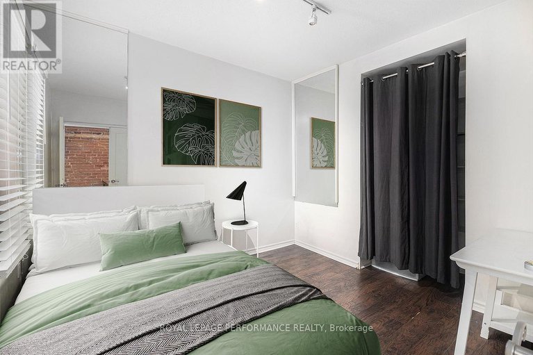 29076591/55-argyle-avenue/ottawa-centregolden-triangle/ottawa/ontario/K2P1B3_13