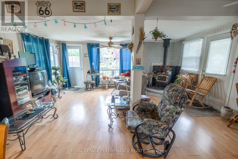 28395062/6223-164th-avenue/south-glengarry-lancaster-twp/south-glengarry/ontario/K0C1E0_23