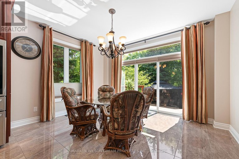 28816591/1095-halton-terrace/morgans-grantsouth-march/ottawa/ontario/K2W1G8_18