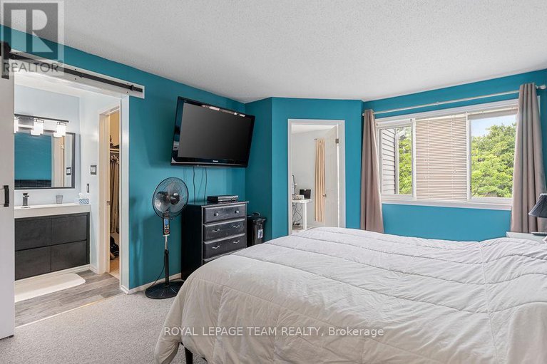 28447984/80-pickwick-drive/cedargrovefraserdale/ottawa/ontario/K2J3E2_27
