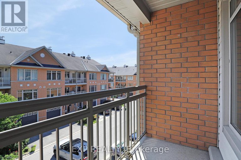 28543378/116-quito-private/merivale-industrial-parkcitiplace/ottawa/ontario/K2E0A9_25