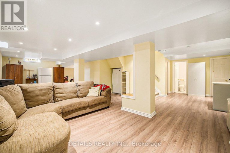 29027781/65-willow-glen-drive/bridlewood/ottawa/ontario/K2M1T1_32