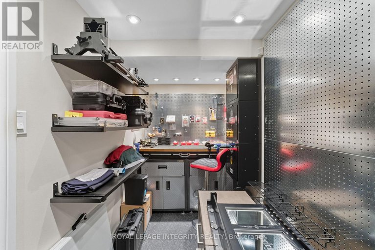 29134556/1011-winterspring-ridge/avalon-east/ottawa/ontario/K4A0S4_42