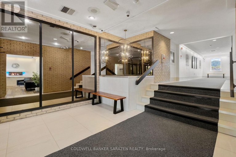 28447269/1115-1100-ambleside-drive/woodroffe/ottawa/ontario/K2B8G6_28