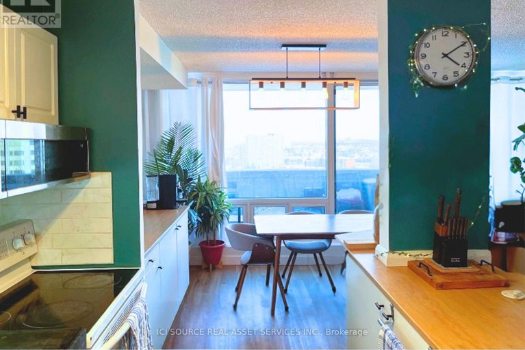 29361990/2002-265-poulin-avenue/britannia/ottawa/ontario/K2B7Y8_6