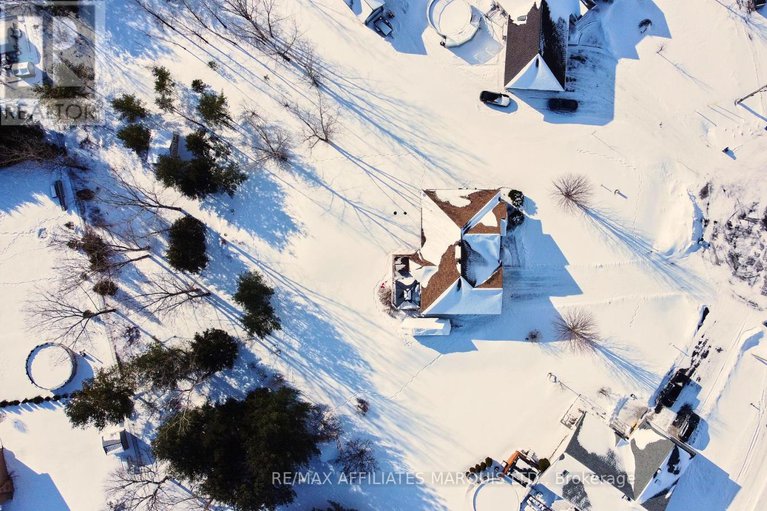 29281457/6574-adrian-court/south-glengarry-charlottenburgh-twp/south-glengarry/ontario/K6H7J1_38