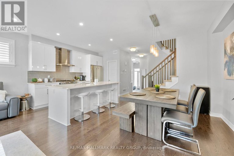 29143042/710-rue-du-cartographe-street/camelot/ottawa/ontario/K4A0Y8_16