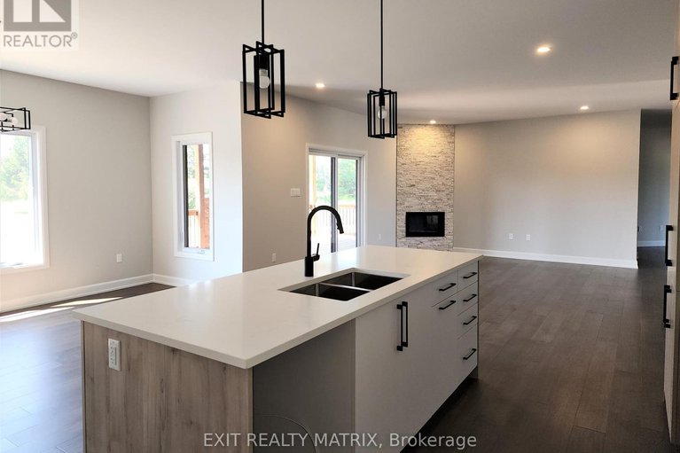 28443213/33-whitetail-avenue/long-sault/south-stormont/ontario/K0C1P0_7