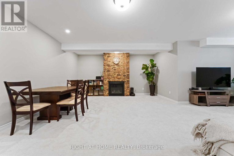 29367758/248-maygrass-way/remainder-of-stittsville-area/ottawa/ontario/K2S2K9_27