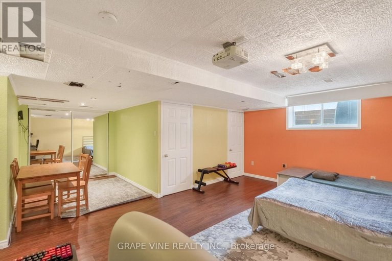 29622142/322-foxridge-way/strandherd/ottawa/ontario/K2J0V7_31