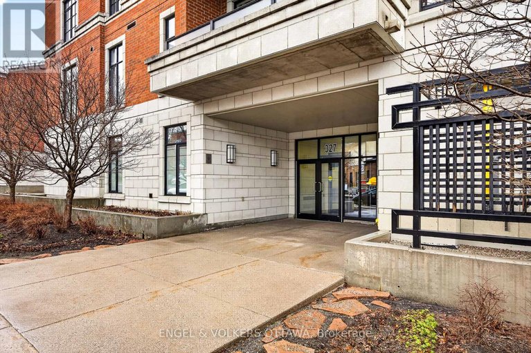 29609712/410-327-breezehill-avenue-s/west-centre-town/ottawa/ontario/K1Y1R6_5