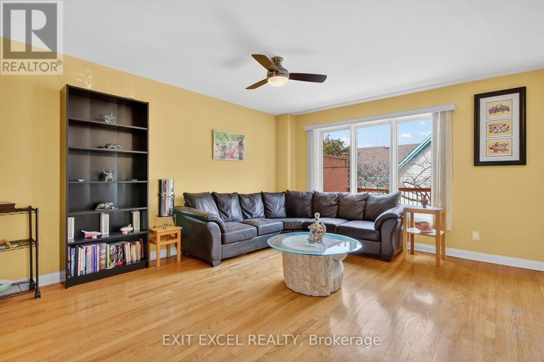 29577468/1093-b-normandy-cr-normandy-crescent/carleton-heights/ottawa/ontario/K2C0L9_6