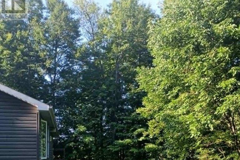 29675450/15065-concession-3-4-road/finch/north-stormont/ontario/K0C1K0_47