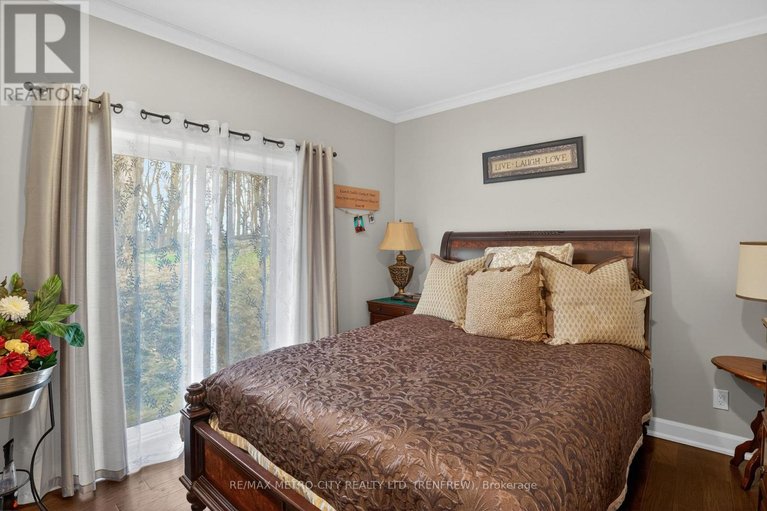 29644036/19-pallen-road/horton-twp/horton/ontario/K7V3Z8_22