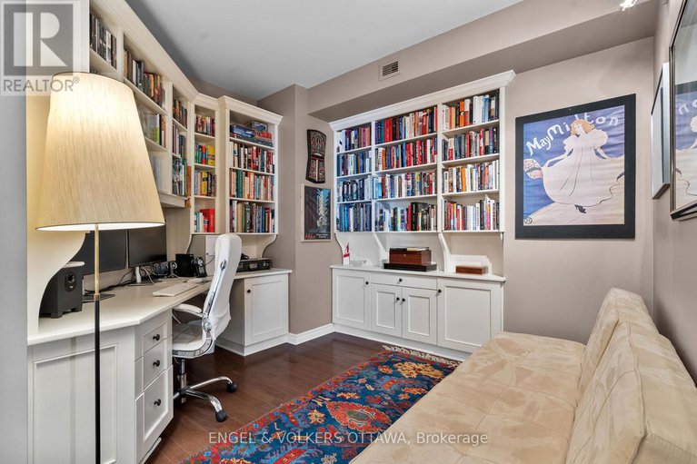 28843086/105-205-bolton-street/lower-townbyward-market/ottawa/ontario/K1N1K7_26