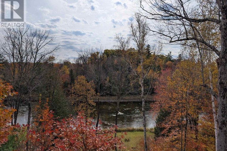 29649577/509-iron-mine-road-s/lanark-highlands-dalhousie-twp/lanark-highlands/ontario/K0G1K0_45