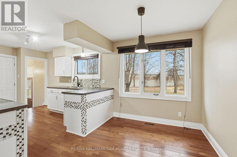 29634183/267-keatley-road/kinburn/ottawa/ontario/K7S3G7_14