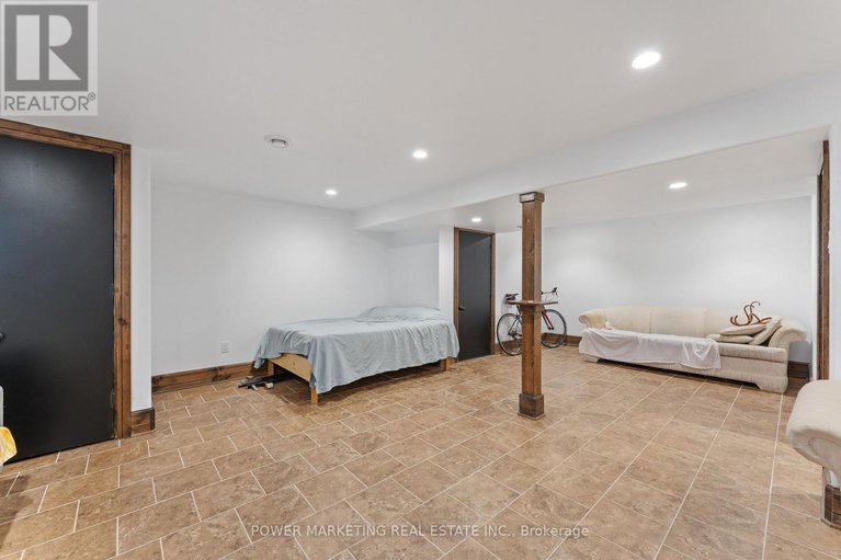 29253195/6030-bank-street/greely/ottawa/ontario/K4P1N3_20