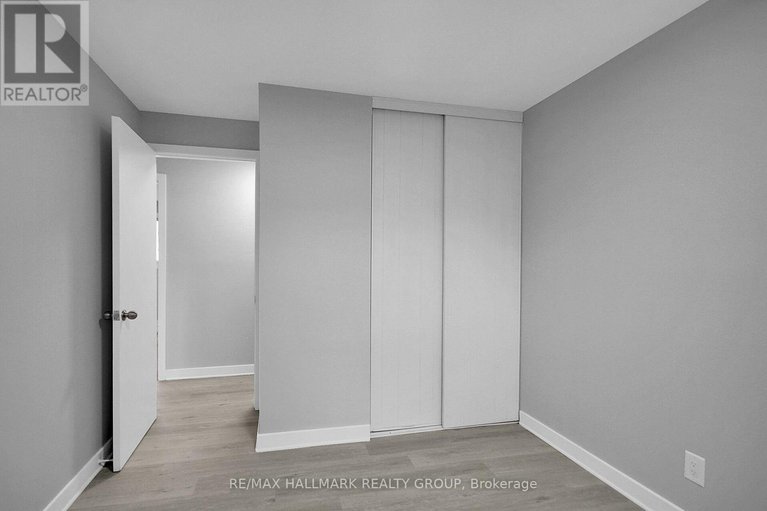 28587287/147-david-drive/meadowlandsst-claire-gardens/ottawa/ontario/K2G2N6_18