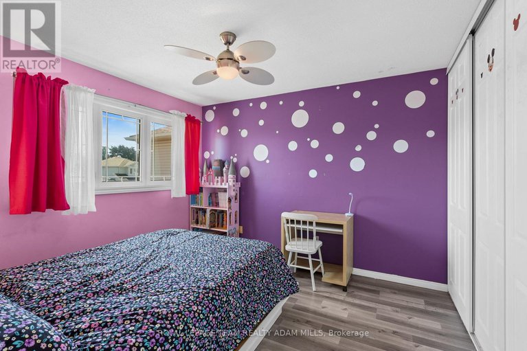 28573380/607-tourelle-drive/fallingbrookgardenway-south/ottawa/ontario/K4A3H5_24