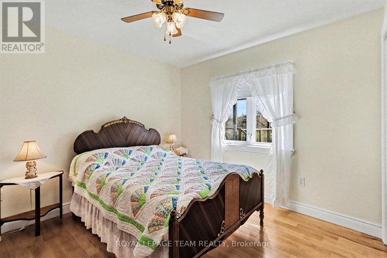 29659900/2370-county-18-road/kemptville/north-grenville/ontario/K0G1J0_21