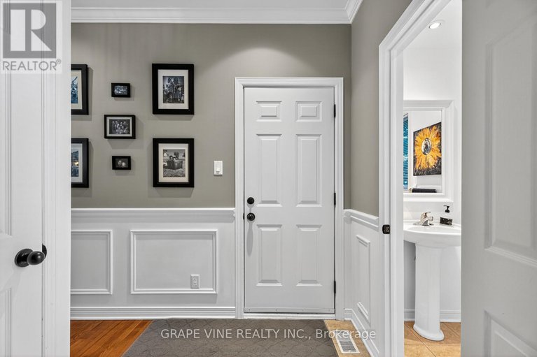 28879792/823-scala-avenue/notting-hillsummerside/ottawa/ontario/K4A4M2_12