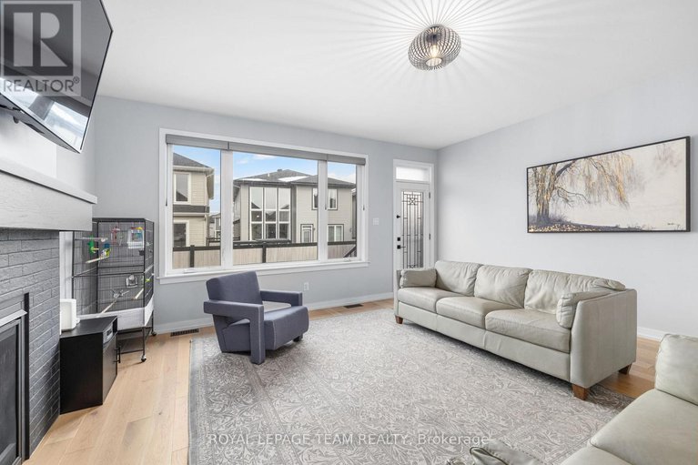 29367997/432-gidran-circle/emerald-meadowstrailwest/ottawa/ontario/K2V0P5_15