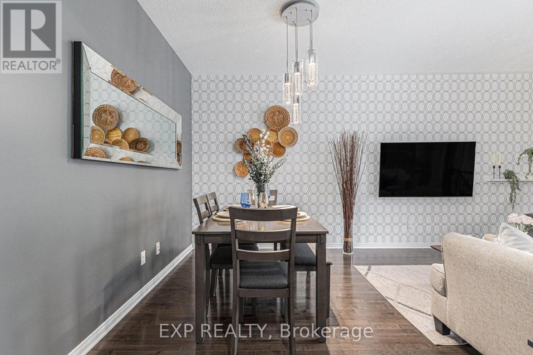 28436819/841-tabaret-street/emerald-meadowstrailwest/ottawa/ontario/K2M0E7_5