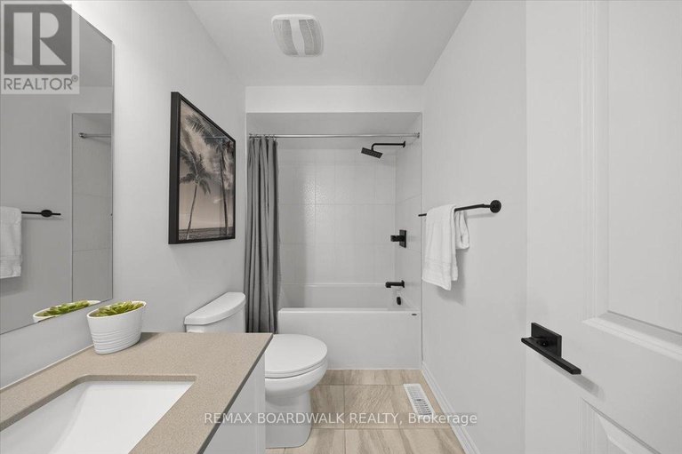 29641185/829-kiniw-private/cfb-rockcliffe-and-area/ottawa/ontario/K1K0P5_40