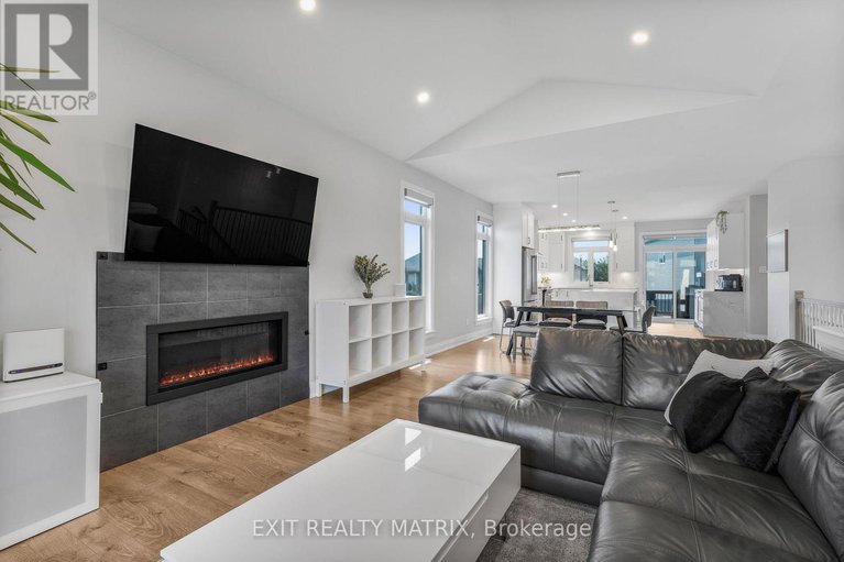 29060733/101-lyon-street/embrun/russell/ontario/K0A1W0_7