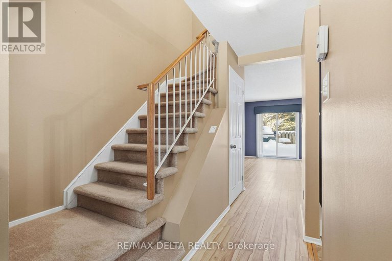 29322185/7-1948-riviera-terrace/town-of-rockland/clarence-rockland/ontario/K4K1J4_5