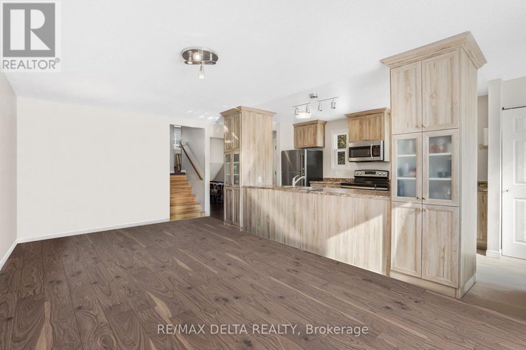 28617212/68-boyd-street/vankleek-hill/champlain/ontario/K0B1R0_7