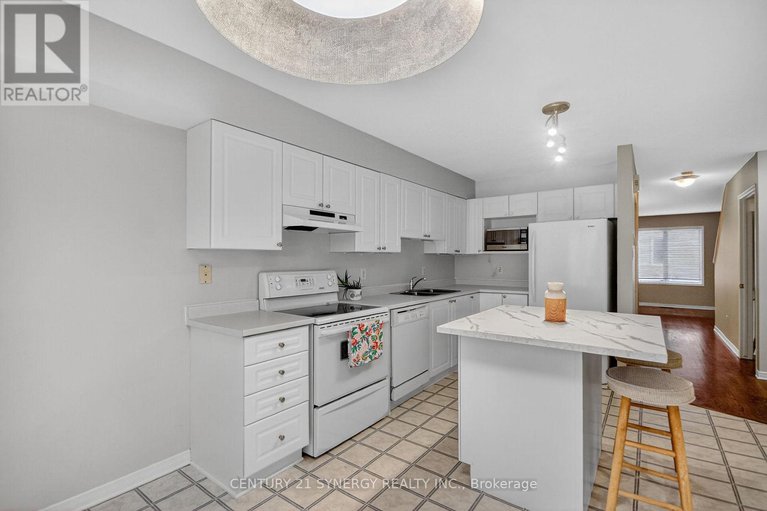 29074489/21-scout-street/central-park/ottawa/ontario/K2C4B9_12