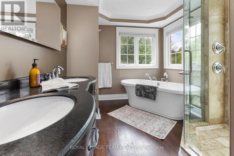 28424968/524-broadview-avenue/mckellarhighland/ottawa/ontario/K2A2L4_21
