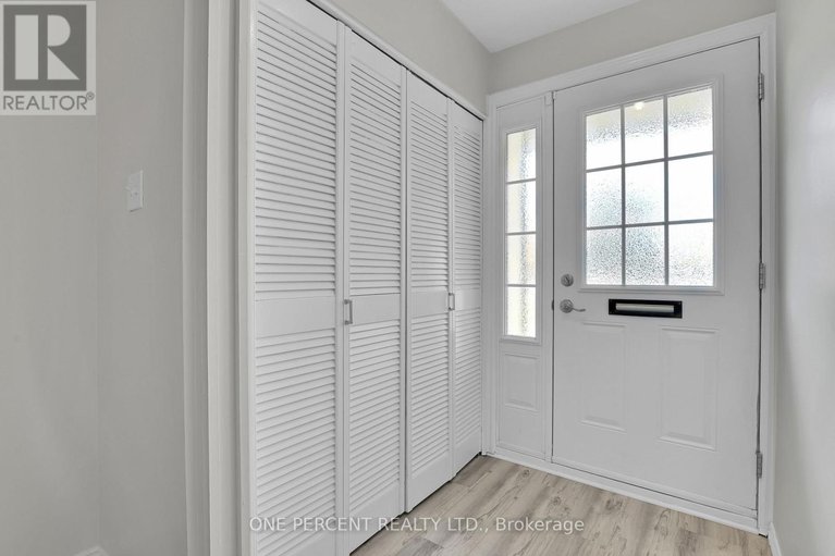 29436564/1511-fisher-avenue/carleton-square/ottawa/ontario/K2C3M8_4