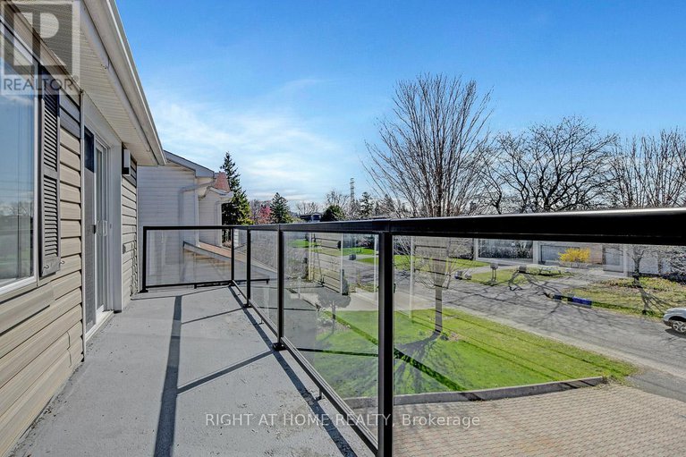 28260455/81-canter-boulevard/meadowlandsst-claire-gardens/ottawa/ontario/K2G2M4_28
